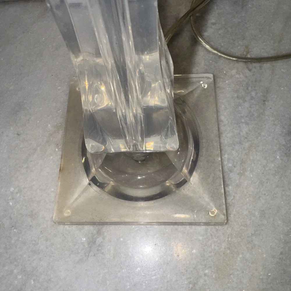 Vintage‎ Rare MCM Clear Lucite Lamp GW997